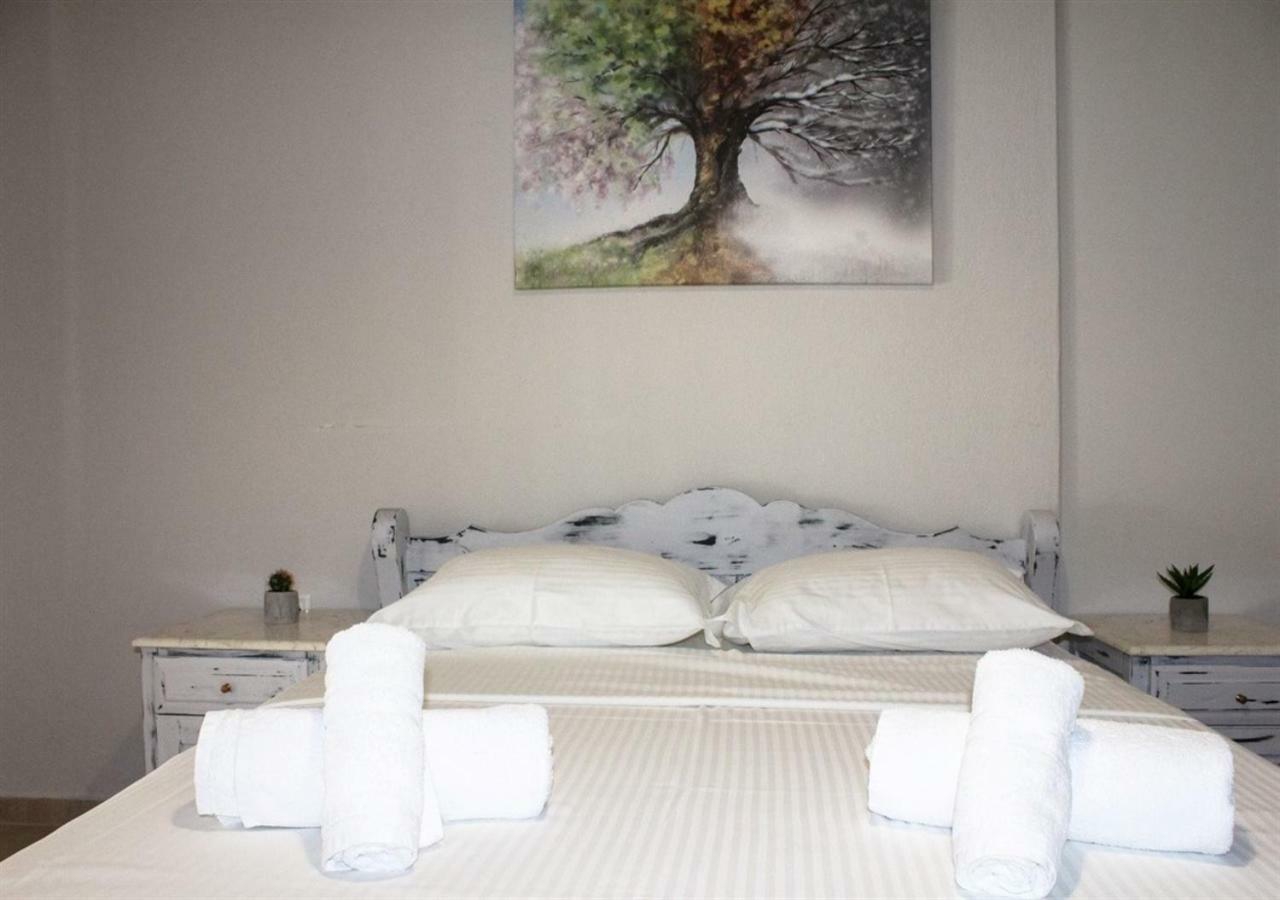 Liby'S Luxury Apartmemt Kavala Exterior foto