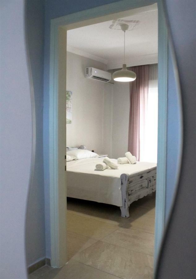 Liby'S Luxury Apartmemt Kavala Exterior foto